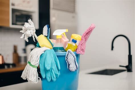 Apartment move out cleaning. Does anyone ever wake up on a Saturday morning thinking about how much they want to scrub their toilet? Not likely. There are a million other fun things to do — and so many great w... 