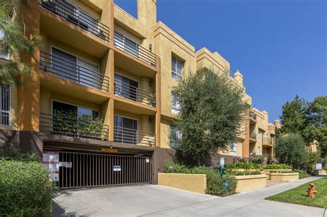 Apartments For Rent in Burbank CA - 1,068 Rentals Apartments.com