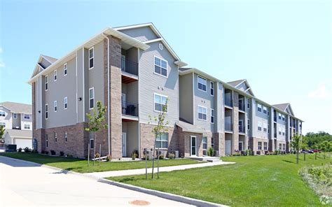 Apartments ankeny iowa. Welcome to Lake Shore apartment homes! We offer spacious studios, 1, 2, & 3-bedroom apartment homes located in Ankeny. We provide quality and comfort with an unbeatable location. With over 34 floor plans and a variety of premium amenities you'll love, Lake Shore is the perfect place to call home! Enjoy being within walking distance to a few ... 