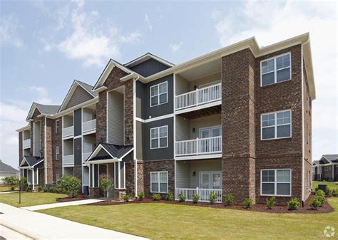 Apartments clayton nc. See all available apartments for rent at Walton Farms in Clayton, NC. Walton Farms has rental units ranging from 508-1476 sq ft starting at $1220. 