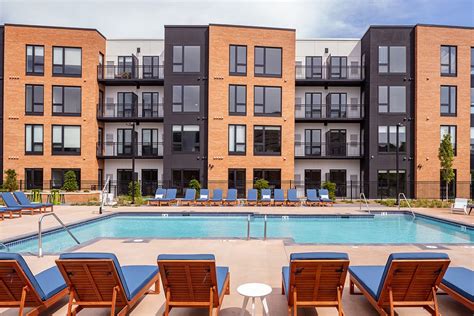 Apartments edina. Easily search through a wide selection of apartments for rent in Edina, MN, and view detailed information about available rentals including floor plans, pricing, photos, amenities, interactive maps, and … 