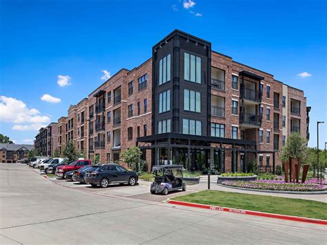 Apartments euless tx. See all available apartments for rent at Bear Creek at Harwood Apartments in Euless, TX. Bear Creek at Harwood Apartments has rental units ranging from 651-1017 sq ft starting at $1240. 