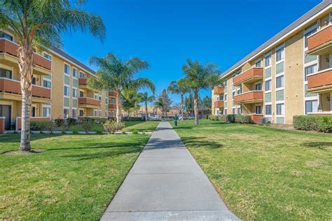 Apartments fontana. Fontana City Hall. 8353 Sierra Avenue • Fontana, CA 92335. Phone: (909) 350-7600 • Monday – Thursday, 8:00 am - 5:00 pm City of Fontana Mission Statement: We seek and embrace every opportunity to enrich the lives of those who live, work, play and 