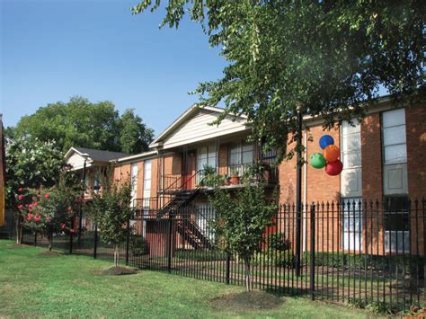 Apartments for Rent Near Getwell Center in Memphis, TN