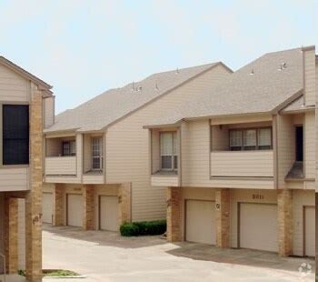 Apartments for Rent in Broadmoor Hills, Irving, TX Highrises.com