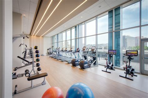 Apartments for Rent with Fitness Center in Tysons Corner, VA