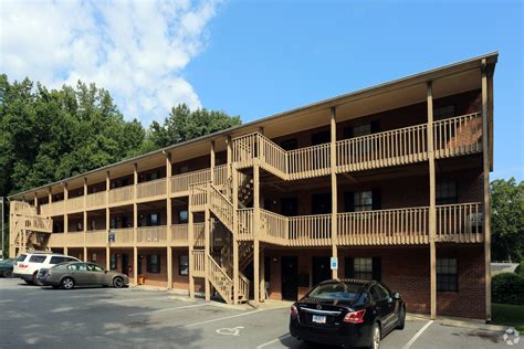Apartments for rent high point nc. 1-2 Beds. Furnished Dog & Cat Friendly In Unit Washer & Dryer Balcony High-Speed Internet Ceiling Fans Controlled Access Granite Countertops Elevator. (336) 715-3725. Email. 700 Park St. High Point, NC 27260. House for Rent. $2,200 /mo. 5 Beds, 3 Baths. 