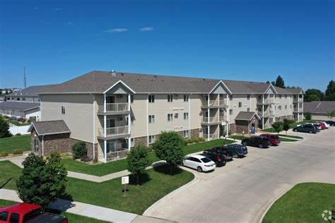 Apartments for rent in bismarck north dakota. Apartments for Rent in Bismarck, ND . 441 Rentals Available . Virtual Tour Virtual Tour; Coulee Ridge . 1 Day Ago. Favorite. 3009 NE 43rd Ave, Bismarck, ND 58503 . Studio - 3 Beds $1,025 - $2,288. ... North Dakota’s capital city, Bismarck, is located along the eastern bank of the Missouri River. From its Native American traditions and western ... 