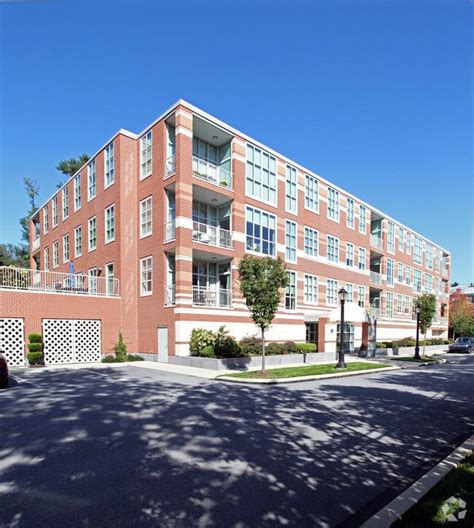 See all 307 apartments in 43015, Delaware, OH currently available for rent. Each Apartments.com listing has verified information like property rating, floor plan, school and neighborhood data, amenities, expenses, policies and of …. 