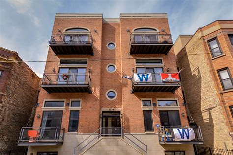 Apartments for rent in lakeview chicago. Find your ideal 1 bedroom apartment in Lakeview, Chicago, IL. Discover 1,232 spacious units for rent with modern amenities and a variety of floor plans to fit your lifestyle. 