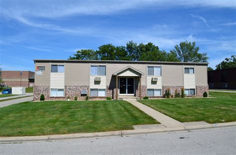 Apartments for rent in normal il. Apr 11, 2024 · Burnham 310. 48.3 mi. Home. IL. Normal. The Flats Apartments. Report an Issue. View the available apartments for rent at The Flats Apartments in Normal, IL. The Flats Apartments has rental units ranging from - sq ft starting at $755. 