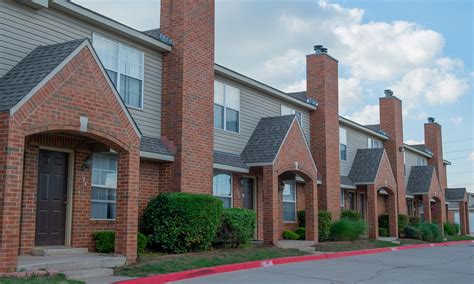 Apartments for rent in oklahoma city ok. The average one-bedroom apartment in Oklahoma City, OK is 700 square feet. What is the price range for a one-bedroom apartment in Oklahoma City, OK? For a one-bedroom apartment in Oklahoma City, you can expect to pay between $953 and $2,830. 