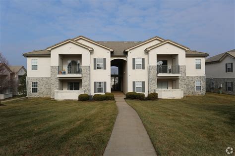 Apartments for rent in overland park. See all 254 apartments in 66210, Overland Park, KS currently available for rent. Each Apartments.com listing has verified information like property rating, floor plan, school and neighborhood data, amenities, expenses, policies and of course, up to date rental rates and availability. 