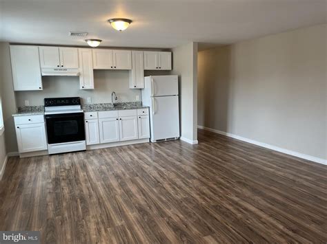 Apartments for rent in trenton nj craigslist. See all available apartments for rent at Hamilton Arms in Trenton, NJ. Hamilton Arms has rental units ranging from 700-900 sq ft starting at $1595. 