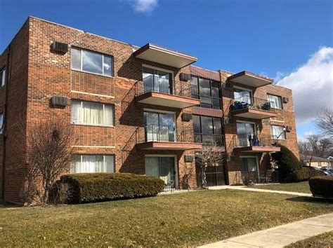 Apartments for rent tinley park. See all 1 studio apartments in 60477, Tinley Park, IL currently available for rent. Each Apartments.com listing has verified information like property rating, floor plan, school and neighborhood data, amenities, expenses, policies and of … 