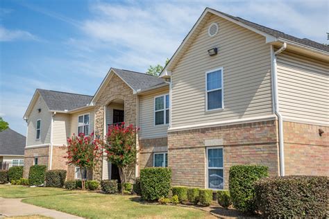 Apartments fort smith ar. Welcome to Pike Place Apartments in Fort Smith, Arkansas! Living in this beautifully developed apartment community provides everything you want right at home, in your own neighborhood. We are convenient to I-49, Highway 71B, The University of Arkansas- Fort Smith, and just minutes to area shopping, restaurants, and entertainment . Whether your ... 