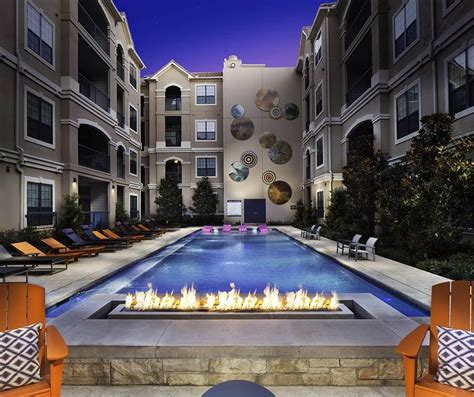 Apartments in addison tx. See all available apartments for rent at AMLI Addison in Addison, TX. AMLI Addison has rental units ranging from 652-1287 sq ft starting at $1687. 