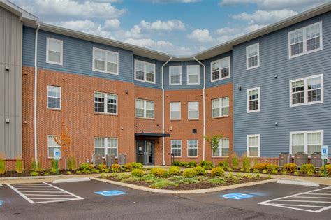 Apartments in ashland ohio. Find apartments for rent at Latitude 40 Flats from $1,450 at 1140 Commerce Pky in Ashland, OH. Latitude 40 Flats has rentals available ranging from 1104-1345 sq ft. 