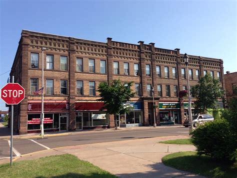 About 200-210 Main St W Ashland, WI 54806. Meet your new apartment at 200-210 Main St W in Ashland. These apartments are located on Main St. W in Ashland. The leasing team will be ready to help you find the perfect new home. Be sure to come for a visit to see the available floorplan options. Get moving on finding your next place. . 