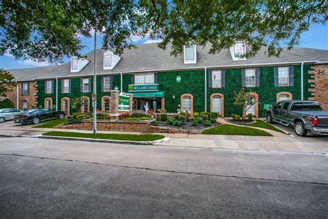 Apartments in bellaire tx. Pont Alba is an apartment in Bellaire in zip code 77401. This community has a 1 - 2 Beds , 1 - 2 Baths , and is for rent for $2,105. Nearby cities include Houston , Stafford , Missouri City , Pearland , and Fresno . 