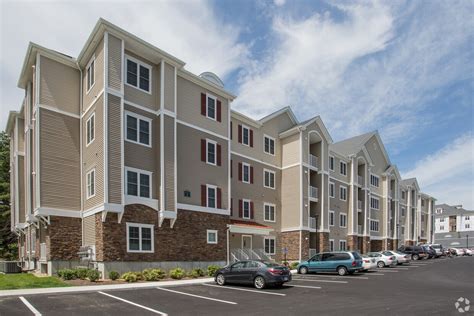 Apartments in billerica ma. The average rent for a studio apartment in Billerica, MA is $1,591 per month. What is the average rent of a 1 bedroom apartment in Billerica, MA? The average rent for a one bedroom apartment in Billerica, MA is $2,375 per month. 