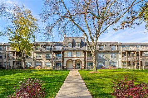 Apartments in bolingbrook il. The best apartments in Bolingbrook, IL are: The Meadows at River Run, 195 Remington Blvd and 644 N Ashbury Ave Bolingbrook, IL 60440. What is the average rent in Bolingbrook, IL? The average rent in Bolingbrook, IL is $1,783. 