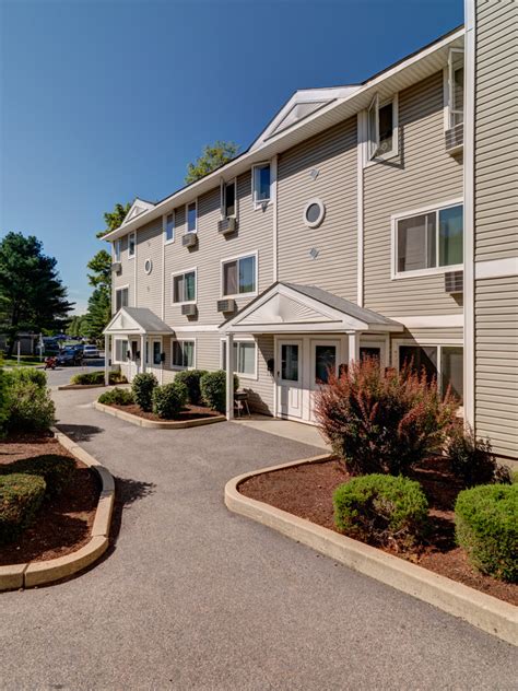 Apartments in brockton ma. Dog & Cat Friendly Fitness Center Dishwasher Refrigerator Kitchen In Unit Washer & Dryer Walk-In Closets Clubhouse Balcony. (857) 829-4827. Report an Issue Print Get Directions. See all available apartments for rent at 391 Centre St in Brockton, MA. 391 Centre St has rental units starting at $1800. 