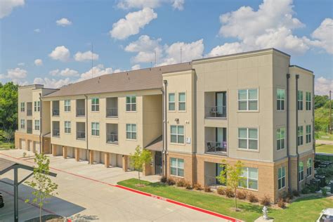 Apartments in cedar hill. Things To Know About Apartments in cedar hill. 