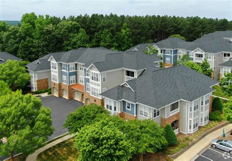 Apartments in chapel hill. See all 775 apartments in 27516, Chapel Hill, NC currently available for rent. Each Apartments.com listing has verified information like property rating, floor plan, school and neighborhood data, amenities, expenses, policies and of … 