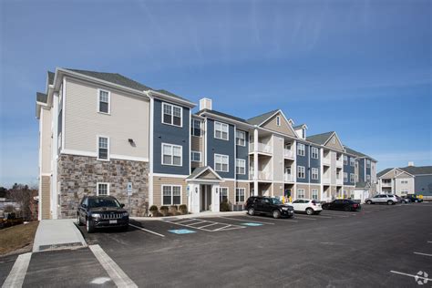 Apartments in chelmsford ma. The Point at 3 North. 71 Boston Rd, North Billerica, MA 01862. Videos. Virtual Tour. $2,744 - 4,246. Studio - 3 Beds. Dog & Cat Friendly Fitness Center Pool Kitchen In Unit Washer & Dryer Walk-In Closets Clubhouse Balcony Range. (978) 577-2769. 