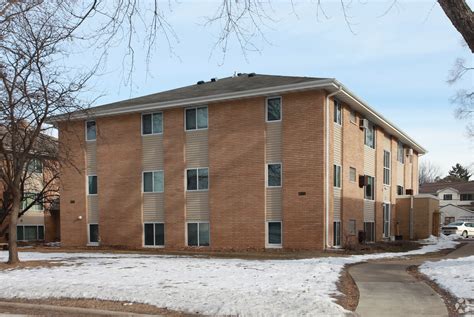 Apartments in crystal mn. Studio–2 Beds • 1 Bath. 407–976 Sqft. Available 5/11. Schedule Tour. We take fraud seriously. If something looks fishy, let us know. Report This Listing. Find your new home at Heathers Estates located at 2900 Douglas Drive North, Crystal, MN 55422. Check availability now! 