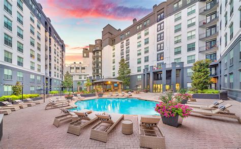Apartments in dallas tx. See all available apartments for rent at The Way Apartments in Dallas, TX. The Way Apartments has rental units ranging from 408-1206 sq ft starting at $965. 