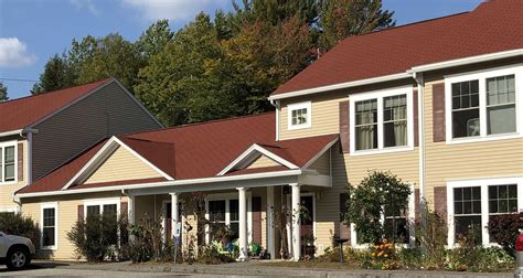 Farmington, ME Senior Apartments for Rent. You'll find a variety of senior apartments for rent in Farmington. Senior housing typically refers to age-restricted communities that require residents to be over 55 or over 62, but not all senior housing is the same. .