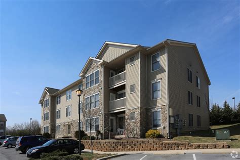 Apartments in hagerstown md. What is the price range for a 3-bedroom apartment in Hagerstown, MD? The price range for a 3-bedroom apartment in Hagerstown, MD is between $1,405 and $2,050. Browse all available 3-bedroom apartments in Hagerstown, MD. 