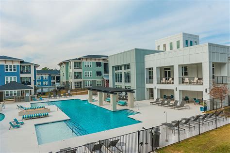 Apartments in irmo sc. 123 S Pickens St. Columbia, SC 29205. $2,100 /mo. 2 Beds, 2 Baths. House for Rent. (803) 587-8162. Live in style with 32 luxury apartments for rent in Irmo. From upscale amenities to prime locations, find the perfect high-end living experience today. 