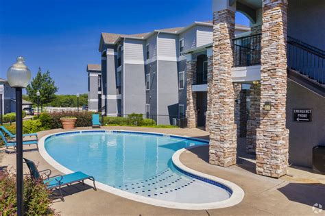 Apartments in kaufman tx. View detailed information about Plum Tree rental apartments located at 4200 S Washington St, Kaufman, TX 75142. See rent prices, lease prices, location information, floor plans and amenities. 