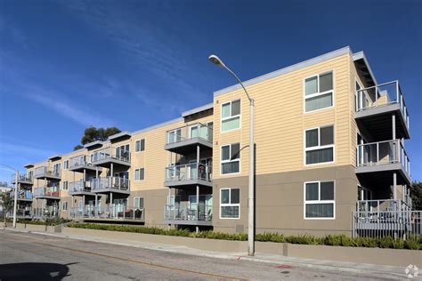 Apartments in marina ca. Ocean View at Pacific Grove. 1141 Lighthouse Ave, Pacific Grove, CA 93950. $2,800. 2 Beds. (831) 250-1165. Report an Issue Print Get Directions. See all available apartments for rent at 3050 Sunset Ave in Marina, CA. 3050 Sunset Ave has rental units ranging from 750-1000 sq ft . 