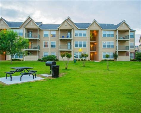 Apartments in owasso ok. The average rent for a two bedroom apartment in Owasso, OK is $1,302 per month. What is the average rent of a 3 bedroom apartment in Owasso, OK? The average rent for a three bedroom apartment in Owasso, OK is $1,425 per month. 