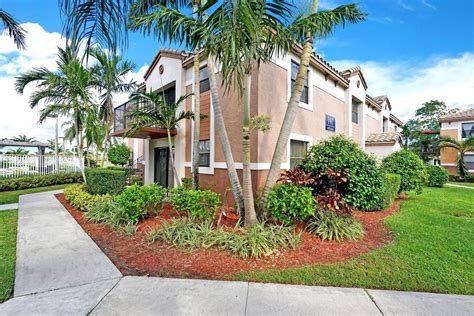 Apartments in pembroke pines. 352 results. Sort: Default. Pembroke Pines Landings | 10101 SW 14th St, Hollywood, FL. $2,800+ 2 bds. $2,950+ 3 bds. 