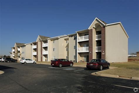 Apartments in shawnee ok. 420 Sycamore Landing Blvd. McLoud, OK 74851. $525 - 725 1-4 Beds. Prairie Breeze Townhomes. 20849 Landmark Dr. Harrah, OK 73045. $1,400 - 1,600 3 Beds. Report an Issue Print Get Directions. See all available apartments for rent at 704 N Broadway Ave in Shawnee, OK. 704 N Broadway Ave has rental units . 