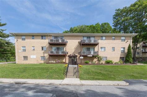 Sort Apartments for Rent for less than $1,500 in Westchester County, NY 91 Rentals Available Whitney Young Manor 2 Wks Ago 352-358 Nepperhan Ave, Yonkers, NY 10701 Studio $1,039 Email Property (914) 368-9482 The Mews I 2 Wks Ago 24 Clayton Blvd, Baldwin Place, NY 10505 Call for Price Springvale Apartments 55 + Apartments 1 Wk Ago. 