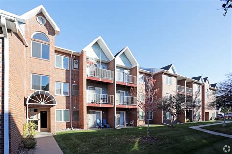 Apartments lincoln ne. Get a great Northeast Lincoln, Lincoln, NE rental on Apartments.com! Use our search filters to browse all 176 apartments and score your perfect place! 