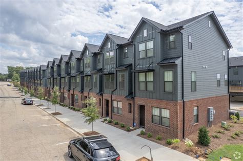 Apartments spartanburg sc. See all available apartments for rent at Abner Apartments in Spartanburg, SC. Abner Apartments has rental units ranging from 627-1026 sq ft starting at $950. 