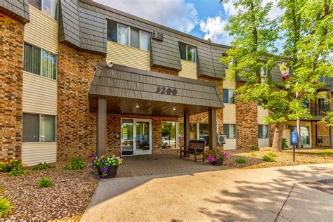 Apartments st cloud mn. The Bluffs at Liberty Glen. 1075 24th St SE, Saint Cloud, MN 56304. Virtual Tour. $1,333 - 1,832. 1-3 Beds. (320) 407-0132. Report an Issue Print Get Directions. See all available apartments for rent at Eastwood Apartments in Saint Cloud, MN. Eastwood Apartments has rental units . 