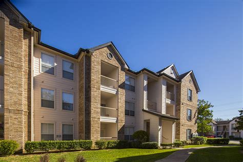 Apartments texas city. Send Message. (409) 916-7916. Open 8:30 AM - 5:30 PM Today. View All Hours. View the available apartments for rent at Lakeview Apartments in Texas City, TX. Lakeview Apartments has rental units ranging from - sq ft starting at $830. 
