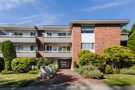 1 day ago · 1224 Balmoral Road. 1224 Balmoral Rd, Victoria, BC V8T 1B3. On Site Laundry. 1 Bed. 1 Bath. $2,285. Check availability. 1d ago. James Bay apartment for rent in Victoria. . 