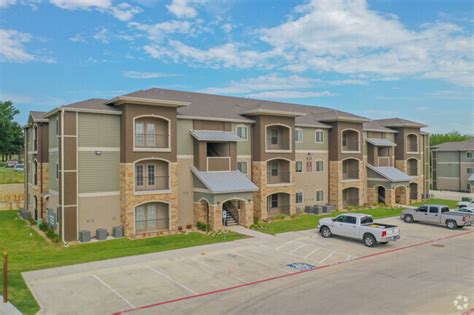 Apartments weatherford tx. 10044 Legacy Dr. Fort Worth, TX 76108. House for Rent. $3,075 /mo. 3 Beds, 2.5 Baths. Report an Issue Print Get Directions. 117 Collett Ct house in Weatherford,TX, is available for rent. This house rental unit is available on Apartments.com, starting at $1335 monthly. 
