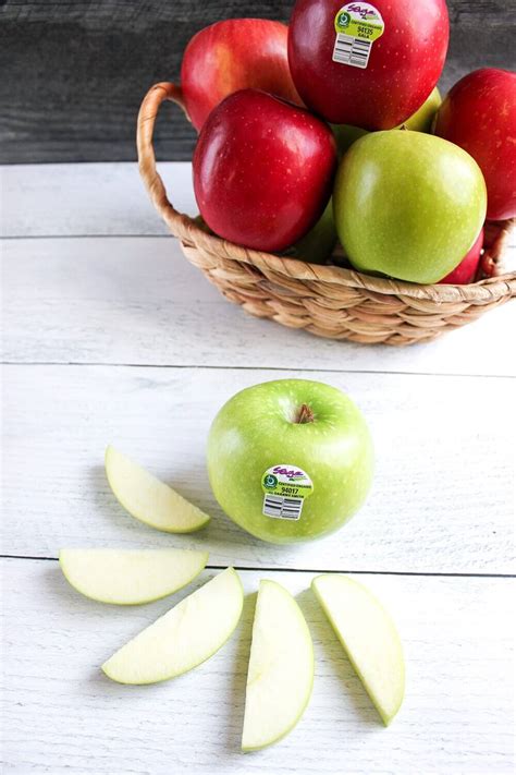 Apeel apples. Dec 1, 2014 · Comparing apples to apples. To your specific question: By peeling apples you miss out on powerful nutritional pluses. According to the USDA National Nutrient Database, one medium (three-inch ... 