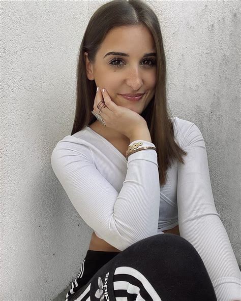 Apolline_Guer Onlyfans Leak (SEX) 188 Vids