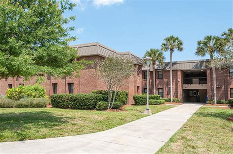 Apollo community ucf. apollo apollo suite As campus’ most centrally located community, Apollo offers convenient access to the Health Center, John C. Hitt Library, Reflecting Pond, ’63 South dining hall and the 24 ... 